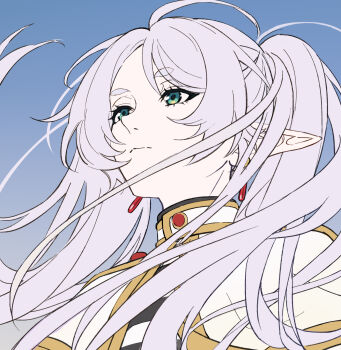 1girl blue_background capelet closed_mouth commentary_request earrings elf flat_color floating_hair frieren from_below highres holding holding_staff jewelry looking_up meme original pointy_ears qinghong_zaoshu solo sousou_no_frieren staff teardrop_earrings twintails upward_angle_frieren_drawing_(meme) white_capelet white_hair