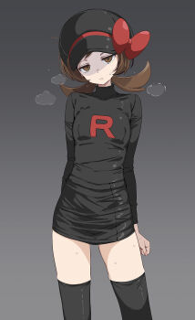 1girl black_hat black_shirt black_skirt black_thighhighs bow breasts brown_eyes brown_hair closed_mouth commentary_request gradient_background grey_background hat hat_bow highres looking_at_viewer lyra_(pokemon) nintendo pencil_skirt pokemon pokemon_heartgold_and_soulsilver red_bow shirt skirt small_breasts solo steam sweat team_rocket team_rocket_uniform thighhighs tsukishiro_saika twintails
