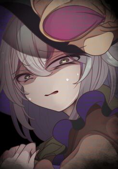 Rule 34 | 1girl, black hat, commentary request, disgust, green eyes, green hair, hair between eyes, hand up, hat, hat ribbon, highres, kana (user rkuc4823), komeiji koishi, parted lips, portrait, ribbed sweater, ribbon, shaded face, shirt, solo, sweatdrop, sweater, touhou, vignetting, yellow shirt