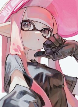 1girl black_eyes black_gloves black_shirt breasts elbow_gloves gloves hashtag-only_commentary hat inkling inkling_girl inkling_player_character kodak_painter long_hair looking_at_viewer nintendo parted_lips pink_hair pink_hat pointing pointing_at_self pointy_ears shirt short_sleeves simple_background small_breasts solo splatoon_(series) t-shirt tentacle_hair white_background