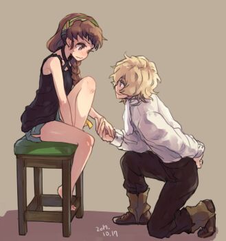 Rule 34 | 1boy, 1girl, 2017, barefoot, black pants, black shirt, blonde hair, blue eyes, boots, braid, braided ponytail, brown hair, closed mouth, couple, criss-cross halter, dated, eye contact, freckles, full body, grey background, grey shorts, halterneck, hetero, isuzu (log horizon), log horizon, long hair, long sleeves, looking at another, looking at viewer, looking down, lunderhaus cord, mo (deciliter), on one knee, pants, ponytail, shiny skin, shirt, short hair, short shorts, shorts, side slit, simple background, sleeveless, sleeveless shirt, smile, sweatdrop, white shirt