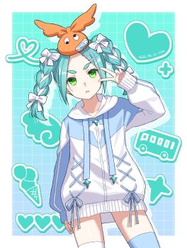 1girl absurdres aqua_background aqua_hair blue_hoodie blue_nails blue_thighhighs border bow braid commentary cowboy_shot cross-laced_clothes cross-laced_top drawn_wings food googly_eyes green_eyes grid_background hair_bow hair_ornament hat heart highres hood hood_down hoodie ice_cream long_hair long_sleeves looking_at_viewer manimani_(mani_ma) mismatched_thighhighs monogatari_(series) multicolored_hair multiple_hair_bows no_pants ononoki_yotsugi open_mouth orange_hat short_eyebrows single_wing solo tenshi_kaiwai thick_eyebrows thighhighs twin_braids two-tone_hair two-tone_hoodie untranslatable_commentary v v_over_eye water_drop white_border white_hoodie white_thighhighs wings x_hair_ornament