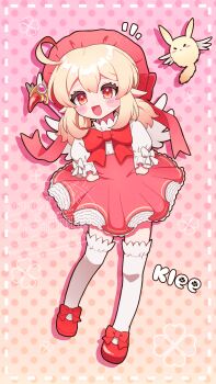 1girl :&lt; :d absurdres ahoge alternate_costume arms_behind_back black_outline blonde_hair blush_stickers bow bowtie cardcaptor_sakura character_name child clover_print commentary_request cosplay creature dodoco_(genshin_impact) dotted_line double-parted_bangs dress drop_shadow footwear_bow full_body fuuin_no_tsue genshin_impact gradient_background hat hat_ribbon highres kinomoto_sakura kinomoto_sakura_(cosplay) kinomoto_sakura_(magician) klee_(genshin_impact) looking_at_viewer low_twintails magical_girl medium_hair notice_lines open_mouth outline parody petticoat pink_background pink_dress pink_hat pink_ribbon pink_theme pointy_ears polka_dot polka_dot_background puffy_short_sleeves puffy_sleeves red_bow red_bowtie red_eyes red_shoes ribbon shoes short_dress short_sleeves sleeve_bow smile solo tareme thighhighs twintails wand white_bow white_thighhighs white_wings white_ztt wings zettai_ryouiki