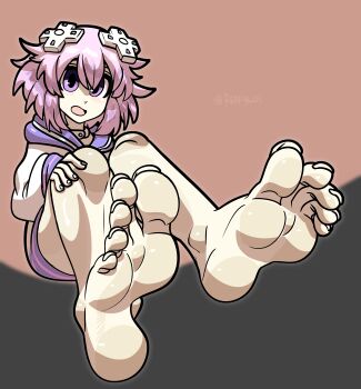 Rule 34 | 1girl, absurdres, barefoot, choker, commentary, d-pad, d-pad hair ornament, english commentary, feet, foot focus, hair ornament, highres, hood, hoodie, legs, neptune (neptunia), neptune (series), open mouth, purple eyes, purple hair, reathroch, short hair, sidelocks, sitting, soles, solo, toes, white choker