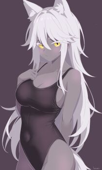 1girl animal_ear_fluff animal_ears arm_behind_back artist_name black_one-piece_swimsuit blush breasts closed_mouth commentary dark-skinned_female dark_skin fox_ears fox_girl fox_tail grey_background hair_between_eyes hand_up highres long_bangs long_hair long_sidelocks medium_breasts one-piece_swimsuit original sidelocks simple_background solo standing suumii swimsuit tail white_hair yellow_eyes