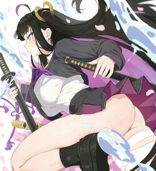1girl absurdres ahoge ass black_hair black_skirt breasts bright_pupils chitose_(stella_sora) colored_inner_hair esearu highres holding holding_sword holding_weapon katana large_breasts long_hair multicolored_hair pleated_skirt purple_hair school_uniform shirt shirt_tucked_in skirt solo stella_sora sword weapon white_shirt
