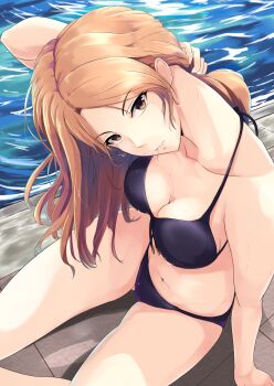 1girl bad_anatomy bikini black_bikini breasts brown_eyes brown_hair cleavage female_focus from_above front-tie_bikini_top front-tie_top hair_in_own_mouth head_tilt highres k3rd long_hair long_neck looking_at_viewer medium_breasts mugino_shizuri navel outdoors sitting solo string swimsuit toaru_kagaku_no_railgun toaru_majutsu_no_index water