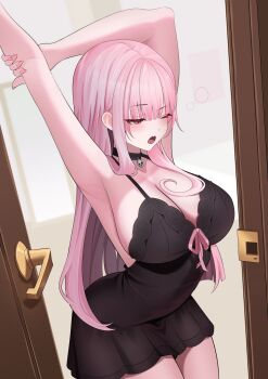 1girl absurdres arm_over_head armpits black_choker black_nightgown blunt_bangs blush breasts choker cleavage commentary cowboy_shot door_handle english_commentary fang hair_over_shoulder half-closed_eyes hand_on_own_arm highres hololive hololive_english indoors large_breasts layunaart leaning_forward long_hair mori_calliope mori_calliope_(sleepwear) nightgown official_alternate_costume open_door open_mouth pendant_choker pink_eyes pink_hair pink_nails pink_ribbon ribbon sideboob sidelocks skin_fang skull_pendant sleepwear solo squeans straight_hair thighs virtual_youtuber yawning