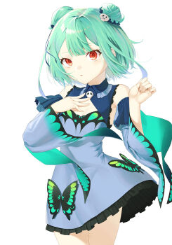 1girl 9nojo animal_print bare_shoulders blue_dress blush butterfly_print commentary detached_sleeves double_bun dress female_focus flat_chest green_hair hair_bun hair_ornament hair_ribbon highres hololive looking_at_viewer red_eyes ribbon short_hair simple_background skull skull_hair_ornament solo uruha_rushia uruha_rushia_(1st_costume) virtual_youtuber white_background