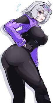 ahoge ass belt black_belt black_bodysuit black_gloves bodysuit breasts bright_pupils buckle commentary covered_erect_nipples crossed_bangs feet_out_of_frame female_esper_zero_(nte) from_side gloves goggles goggles_on_head grey_eyes grey_hair highres huge_ass jacket large_breasts long_sleeves looking_at_viewer looking_to_the_side neverness_to_everness open_mouth purple_jacket shadow short_hair simple_background snap-fit_buckle wavy_mouth white_background white_pupils yuntaro_(ramen_star)