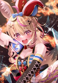 1girl absurdres ahoge animal_ear_fluff animal_ears arm_strap back_bow bare_shoulders between_fingers black_gloves black_hair blonde_hair blue_bow blush bow bow_skirt bowtie braid breasts buttons card card_between_fingers cleavage collarbone detached_collar duel_masters duel_masters_play&#039;s elbow_gloves facial_mark fox_ears fox_girl fox_tail glass gloves hair_between_eyes hair_bow hair_ornament hair_over_shoulder hairclip halter_shirt halterneck hand_up hat highres holding holding_card hololive jester_cap large_bow long_hair looking_at_viewer masanohe_(etoileair) medium_breasts multicolored_hair omaru_polka omaru_polka_(1st_costume) open_mouth pink_hair purple_eyes red_bow red_bowtie reflection shirt side_braid single_braid single_elbow_glove skirt sleeveless sleeveless_shirt smile solo sparkle star-shaped_pupils star_(symbol) streaked_hair sweat symbol-shaped_pupils tail teeth tilted_headwear traditional_bowtie upper_body upper_teeth_only v-shaped_eyebrows virtual_youtuber wing_collar wrist_cuffs x_hair_ornament