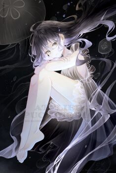 1girl absurdres air_bubble arms_on_knees artist_name bare_arms bare_legs barefoot black_background black_hair brown_pupils bubble clip_studio_paint_(medium) closed_mouth commentary_request crossed_arms double-parted_bangs dress elbows_on_knees feet fingernails floating_hair floating_tears frilled_dress frills front_slit full_body grey_dress grey_eyes hair_between_eyes hands_on_own_arms highres invisible_chair jellyfish knees_up layered_dress legs legs_together light_smile long_dress long_hair long_sidelocks looking_at_viewer looking_to_the_side making-of_available original paid_reward_available plantar_flexion puchinoria short_dress sidelocks sideways_glance simple_background sitting sleeveless sleeveless_dress solo tears toenails underwater very_long_hair very_long_sidelocks watermark