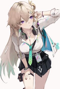 1girl absurdres adjusting_hair black_skirt blonde_hair breasts commentary_request earrings ema_(kuguiema) gradient_hair hair_between_eyes hair_ornament headphones headphones_around_neck highres id_card jewelry long_hair lynae_(wuthering_waves) multicolored_hair necktie purple_eyes shirt skirt skull_hair_ornament solo star_(symbol) star_earrings thigh_strap white_background white_shirt wuthering_waves