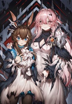 2girls amiya_(arknights) animal_ears arknights black_horns blue_eyes brown_hair cleavage_cutout clothing_cutout commentary_request hair_between_eyes highres horns infection_monitor_(arknights) korean_commentary long_hair looking_at_viewer material_growth multiple_girls mwomwomwo oripathy_lesion_(arknights) pink_eyes pink_hair rabbit_ears rabbit_girl smile standing theresa_(arknights)