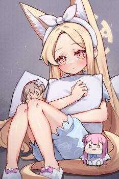 1girl animal_ears blonde_hair blue_archive blue_shorts blush character_doll closed_mouth cosplay doll fox_ears fox_girl fox_tail grey_background halo highres holding holding_pillow hugging_object long_hair mika_(blue_archive) miya_(miyaruta) nagisa_(blue_archive) pajamas pillow pillow_hug pink_eyes seia_(blue_archive) short_sleeves shorts simple_background sitting slippers solo tail yellow_halo yuuka_(blue_archive) yuuka_(blue_archive)_(cosplay) yuuka_(pajamas)_(blue_archive)
