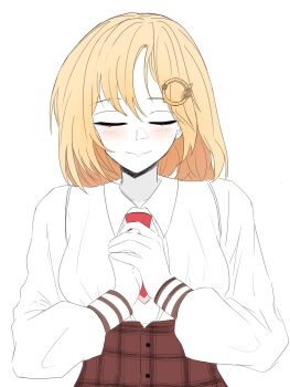 1girl blonde_hair blush closed_eyes highres hololive hololive_english odolive1101 shirt short_hair smile solo virtual_youtuber watson_amelia watson_amelia_(1st_costume)