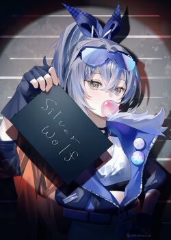 1girl black_gloves blowing_bubble_gum blowing_bubbles blue_jacket character_name chewing_gum crop_top drill_hair drill_ponytail eyewear_on_head fingerless_gloves fur-trimmed_jacket fur_trim gloves grey_eyes grey_hair hair_between_eyes height_chart highres holding holding_sign honkai:_star_rail honkai_(series) jacket sign silver_wolf_(honkai:_star_rail) upper_body yukiusagi_(snowrabbit0508)
