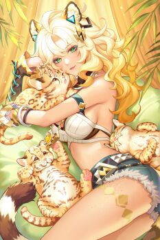 1girl absurdres animal animal_ears armband bare_shoulders blonde_hair blue_armband blue_shorts bracelet breasts commentary crop_top cub cutoffs denim denim_shorts fingernails genshin_impact geo_symbol_(genshin_impact) gradient_hair green_eyes highres jaguar jaguar_ears jaguar_girl jaguar_tail jewelry large_breasts light_smile lips looking_at_viewer lying minzu_u multicolored_hair nail_polish on_side orange_hair short_shorts shorts solo stomach tail vision_(genshin_impact) xilonen_(genshin_impact)
