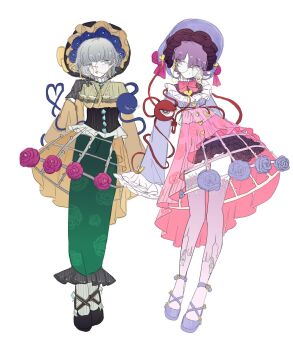 2girls :o alternate_costume black_gloves black_shoes corset crinoline expressionless flower frills full_body glasses gloves green_skirt hat highres komeiji_koishi komeiji_satori long_skirt long_sleeves multiple_girls open_mouth pink_skirt pink_thighhighs purple_shirt purple_shoes rose round_eyewear shirt shoes short_hair skirt smile thighhighs third_eye touhou white_background yellow_shirt zenritsu