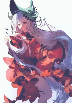 1girl absurdres arknights ascot bare_shoulders black_ascot black_hat closed_mouth clothing_cutout crossed_bangs dress feet_out_of_frame green_hat grey_hair hair_between_eyes hat highres holding holding_own_hair long_hair looking_at_viewer nan0320298 navel navel_cutout red_dress red_eyes simple_background skadi_(arknights) skadi_the_corrupting_heart_(arknights) solo split_mouth standing thigh_strap two-sided_fabric two-sided_headwear very_long_hair white_background