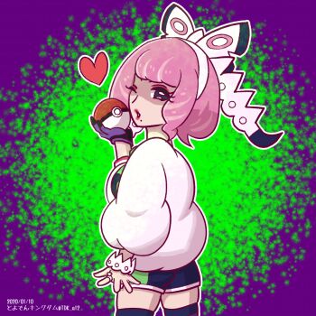 1girl 2020 6chan ass bow bracelet breasts commentary_request dated drill_hair drill_sidelocks dynamax_band eyeshadow flipped_hair fur_jacket hair_bow hairband hand_up heart holding holding_poke_ball jacket jewelry klara_(pokemon) makeup medium_breasts mole mole_under_mouth multicolored_thighhighs nintendo one_eye_closed pink_eyeshadow pink_hair pink_lips poke_ball poke_ball_(basic) pokemon pokemon_swsh print_shirt print_shorts purple_eyes ring shirt short_hair shorts side_slit side_slit_shorts sidelocks smile solo two-tone_shirt two-tone_shorts two-tone_thighhighs white_bow white_hairband