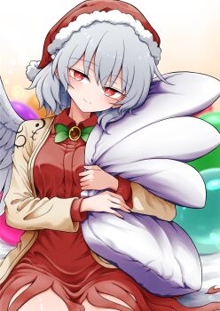 Rule 34 | 1girl, adapted costume, blush, bow, bowtie, breasts, closed mouth, collared dress, commentary request, commission, dress, feathered wings, fur-trimmed headwear, fur trim, green bow, green bowtie, grey hair, grey wings, hat, highres, jacket, kishin sagume, long sleeves, looking at viewer, medium breasts, medium hair, open clothes, open jacket, red dress, red eyes, red hat, santa costume, santa dress, scavia10, signature, single wing, sitting, skeb commission, smile, solo, touhou, wings, yellow jacket