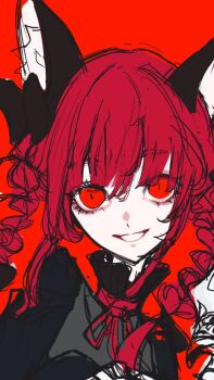 1girl :d animal_ears braid cat_ears cat_girl commentary highres kaenbyou_rin looking_at_viewer mashi_(pixiv_zcjd2538) medium_hair open_mouth red_background red_eyes red_hair side_braids simple_background smile solo touhou twin_braids upper_body