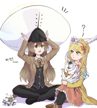 Rule 34 | 2girls, ?, arms up, black pants, blonde hair, blue archive, bow, brown bow, brown coat, brown eyes, brown hair, coat, commentary request, green eyes, halo, hat, highres, korean commentary, korean text, large hat, library of ruina, malkuth (blue archive), malkuth (project moon), multiple girls, name connection, nose bubble, notice lines, pants, project moon, ryum11, spoken question mark, tiphareth (blue archive), tiphereth b (project moon), translation request, white hat, yellow coat, zzz