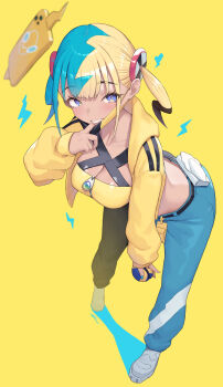 1girl absurdres aqua_hair blonde_hair blue_eyes breasts canari_(pokemon) character_hair_ornament cleavage cloba collarbone dark-skinned_female dark_skin full_body gen_4_pokemon grin hair_ornament highres holding holding_poke_ball large_breasts leaning_forward mask mask_pull midriff mouth_mask multicolored_hair nintendo pants poke_ball pokemon pokemon_legends:_z-a rotom rotom_phone simple_background smile solo split-color_hair standing two-tone_pants yellow_background