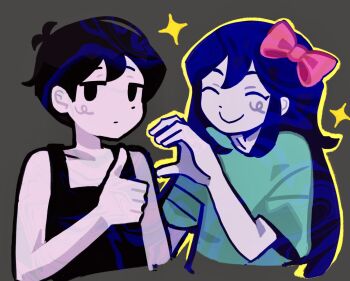 1boy 1girl ^_^ antenna_hair aqua_shirt arm_at_side aubrey_(headspace)_(omori) aubrey_(omori) bajinns bare_arms bare_shoulders black_eyes black_hair black_tank_top blue_hair bow closed_eyes closed_mouth collarbone colored_skin commentary cropped_torso double-parted_bangs empty_eyes english_commentary expressionless facing_another grey_background hair_behind_ear hair_between_eyes hair_bow hand_up heart_hands_failure highres jitome long_hair looking_at_viewer no_pupils omori omori_(omori) outline pink_bow shirt short_hair short_sleeves simple_background smile sparkle straight_hair tank_top thumbs_up very_short_hair white_skin yellow_outline