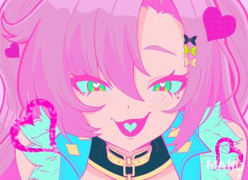 1girl black_bow blush bow collar commentary commentary_request english_commentary gold_collar green_bow green_eyes hair_between_eyes hair_bow heart heart_in_eye heart_in_mouth highres kurimako long_hair looking_at_viewer mixed-language_commentary mole mole_under_eye multiple_hair_bows nicole_demara nicole_demara_(cunning_cutie) official_alternate_costume open_mouth parted_bangs pink_hair portrait smile solo straight-on symbol_in_eye yellow_bow zenless_zone_zero