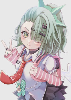 1girl absurdres arm_warmers backpack bag blush choker commentary eyes_visible_through_hair feathered_wings green_eyes green_hair grey_background hair_ornament hair_over_one_eye hairclip hairpin highres holding_strap idol is_(aisu) leg_warmers long_hair looking_at_viewer multiple_hairclips necktie pinching_sleeves pink_bag red_necktie shirt simple_background smile solo striped_arm_warmers sunna_(zenless_zone_zero) tamagotchi tamagotchi_(classic) tamagotchi_(virtual_pet) untranslatable_commentary v virtual_pet_(toy) w white_background white_shirt winged_bag wings y2k_fashion zenless_zone_zero
