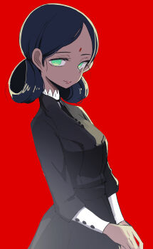 1girl bindi black_dress black_hair black_necktie black_skirt collared_dress cowboy_shot cuffs dark-skinned_female dark_skin dress eyelashes facial_mark forehead forehead_mark formal_clothes from_side green_eyes gundam high-waist_skirt high_collar highres holding_own_hand lalah_sune light_smile long_hair long_sleeves looking_at_viewer looking_to_the_side necktie parted_bangs red_background simple_background skirt solo standing tansuke