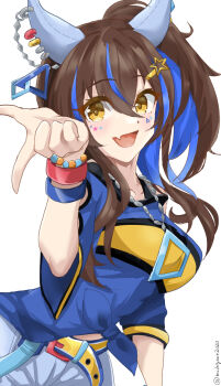 1girl animal_ears bead_bracelet beads belt blue_hair blue_shirt blush bracelet breasts brown_hair chamumi_(mochiumee) commentary_request daitaku_helios_(fun_fun_party_night)_(umamusume) daitaku_helios_(umamusume) ear_covers facial_tattoo fang hair_between_eyes hair_ornament hairclip highres horse_ears horse_girl jewelry long_hair looking_at_viewer medium_breasts midriff_peek multicolored_hair necklace open_mouth shirt shorts side_ponytail simple_background skin_fang smile solo streaked_hair tattoo tied_shirt umamusume white_background white_shorts yellow_belt yellow_eyes