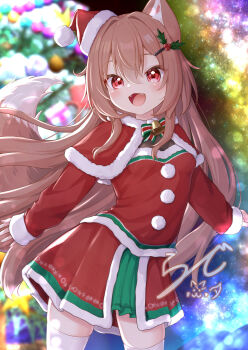 1girl :d animal_ears brown_hair capelet christmas commentary_request fang hair_ornament hat highres long_hair open_mouth original rade_(rade_552) red_capelet red_eyes santa_hat signature smile solo tail thighhighs white_thighhighs wolf_ears wolf_girl wolf_tail