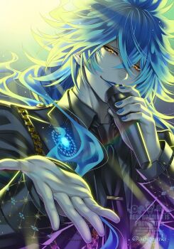 1boy aogiyuki blue_hair blue_lips character_request check_character eyeshadow fiery_hair hair_between_eyes highres idia_shroud long_hair long_sleeves looking_at_viewer makeup male_focus microphone sharp_teeth short_hair simple_background solo teeth twisted_wonderland upper_body yellow_eyes