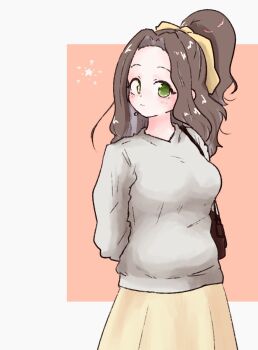 1girl arms_behind_back bag bow breasts brown_bag brown_hair closed_mouth cowboy_shot forehead green_eyes grey_shirt hair_bow highres long_sleeves looking_at_viewer medium_breasts medium_hair mitsuha-chan_(olto_rondo) olto_rondo original shirt shoulder_bag skirt solo tareme yellow_bow yellow_skirt