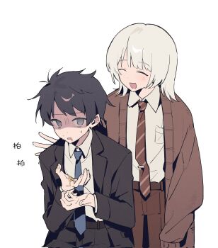2boys :d akinashi_haru black_hair black_jacket blue_necktie brown_cardigan brown_necktie cardigan chinese_text closed_eyes commentary_request dress_shirt empty_eyes formal_clothes happy highres jacket male_focus multiple_boys necktie open_cardigan open_clothes open_mouth patting_back saihate_eki shirt short_hair shwfn136429 simple_background smile suit_jacket tatsunami_shion translation_request vomit vomit_on_hands white_background white_hair