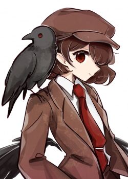 1girl animal animal_on_shoulder bird bird_on_shoulder black_bird black_jacket black_wings brown_hat brown_jacket closed_mouth collared_shirt commentary crow flat_cap hat highres jacket long_sleeves looking_at_viewer medium_hair necktie official_alternate_costume open_clothes open_jacket pointy_ears red_eyes red_necktie shameimaru_aya shameimaru_aya_(newsboy) shirt simple_background smile solo tama_(hiroshige_36) tie_clip touhou twitter_username white_background white_shirt wings