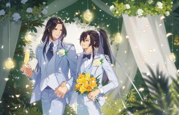 2boys 8083_blue black_bow black_bowtie black_hair black_necktie bouquet bow bowtie champagne_flute commentary_request cowboy_shot cup drinking_glass flower grey_jacket grin holding holding_bouquet holding_cup holding_hands husband_and_husband jacket lan_wangji light_bulb long_hair looking_at_another modao_zushi multiple_boys necktie petals ponytail rose shirt smile vest wei_wuxian white_flower white_rose white_shirt white_vest yaoi yellow_flower yellow_rose