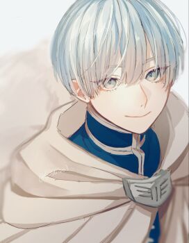 Rule 34 | 1boy, bai mei, blue eyes, blue hair, blue shirt, cape, closed mouth, collared shirt, commentary request, highres, himmel (sousou no frieren), looking at viewer, male focus, portrait, shirt, short hair, smile, solo, sousou no frieren, white background, white cape