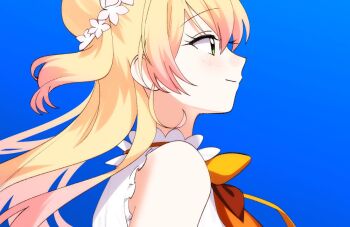 1girl blonde_hair blue_background bow bowtie closed_mouth collar double_bun floating_hair flower frilled_collar frilled_shirt frills from_side gradient_hair green_eyes hair_bun hair_flower hair_ornament hololive light_smile long_hair momosuzu_nene momosuzu_nene_(1st_costume) multicolored_hair orange_bow orange_bowtie pink_hair portrait profile shirt sidelocks simple_background sleeveless smile solo two_side_up uuoftn virtual_youtuber