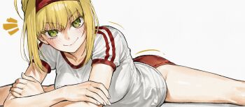 1girl absurdres ahoge blonde_hair breasts collarbone fate/grand_order fate_(series) female_focus flexible green_eyes highres kamisato_sora large_breasts looking_at_viewer nero_claudius_(fate) nero_claudius_(olympian_bloomers)_(fate) shirt short_shorts shorts simple_background smile smug split white_background