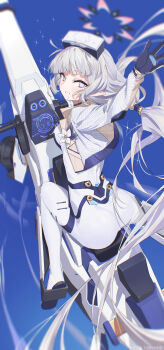 1girl absurdres alternate_breast_size_(larger) arm_up ass ass_focus battlesuit berserker_r blue_archive blue_background blunt_bangs bodysuit breasts chinese_commentary commentary_request contrail cropped_jacket full_body gloves halo head-mounted_display highres himari_(armed)_(blue_archive) himari_(blue_archive) hover_bike long_hair looking_back mole mole_under_eye multicolored_halo official_alternate_costume official_alternate_hairstyle pointy_ears purple_eyes solo sparkle two-sided_gloves two-tone_halo waving white_bodysuit white_hair white_halo
