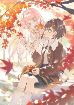 2girls absurdres autumn_leaves bang_dream! bang_dream!_it&#039;s_mygo!!!!! bench blue_shorts blush bow brown_eyes brown_jacket chihaya_anon chinese_commentary commentary_request fang grey_hair hair_bow hairband highres jacket kneehighs leaf long_hair multiple_girls open_clothes open_jacket open_mouth orange_bag orange_bow pink_hair short_hair shorts simoco sitting socks sweater takamatsu_tomori teeth upper_teeth_only white_hairband white_socks white_sweater