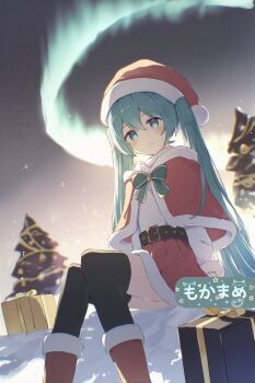 1girl aqua_eyes aqua_hair arm_support aurora belt black_belt black_thighhighs blurry blush boots bow box capelet christmas christmas_tree closed_mouth commentary dress feet_out_of_frame fur-trimmed_boots fur-trimmed_capelet fur-trimmed_headwear fur-trimmed_shirt fur-trimmed_skirt fur_trim gift gift_box green_bow hair_between_eyes hat hatsune_miku highres long_hair long_sleeves looking_at_viewer moca_mame39 night outdoors pleated_skirt red_boots red_capelet red_hat red_skirt santa_costume santa_hat shirt sidelocks sitting skirt sky smile snow solo thighhighs twintails very_long_hair vocaloid white_shirt zettai_ryouiki