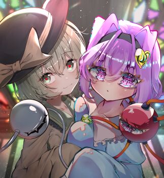 2girls :3 absurdres artist_collaboration black_hairband black_hat blurry blurry_background blush bow breast_press closed_mouth commentary_request dfra funada_kiito green_eyes hair_intakes hairband hat hat_bow heart heart-shaped_pupils highres komeiji_koishi komeiji_satori looking_at_viewer mashunaro multiple_girls pink_eyes short_hair siblings sisters stained_glass symbol-shaped_pupils third_eye touhou upper_body yellow_bow
