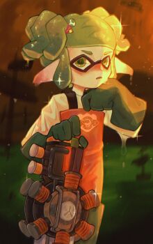 Rule 34 | 1girl, absurdres, apron, beebye, blunt bangs, blush, commentary request, gloves, green eyes, grey hair, grizzco splatana (splatoon), hair ornament, highres, inkling, inkling girl, inkling player character, looking at viewer, nintendo, open mouth, orange apron, pointy ears, rubber gloves, salmon run (splatoon), shirt, solo, splatoon (series), splatoon 3, tentacle hair, wet, white shirt, wiping face