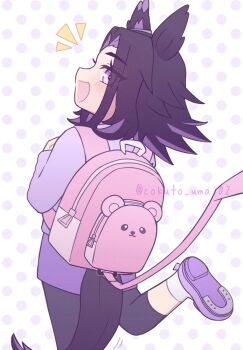 1girl aged_down animal_ears backpack bag black_hair black_pants fenomeno_(umamusume) flipped_hair highres horse_ears horse_girl horse_tail horseshoe long_sleeves looking_at_viewer looking_back medium_hair multicolored_hair open_mouth pants pink_bag purple_eyes purple_hair purple_shirt shirt shoes smile socks solo tail umamusume w3n6e white_socks