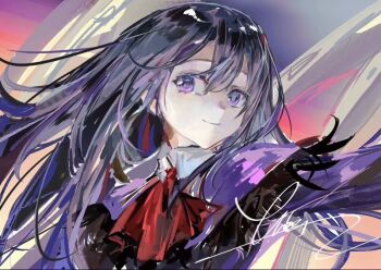 akemi_homura ascot black_dress black_hair capelet closed_mouth collared_shirt colored_eyelashes dress fur-trimmed_capelet fur_trim hair_between_eyes happy hashtag-only_commentary long_hair looking_at_viewer mahou_shoujo_madoka_magica mahou_shoujo_madoka_magica:_walpurgis_no_kaiten outdoors outstretched_arm purple_capelet purple_eyes qishitian_de_yuji red_ascot shirt shirt_under_dress signature smile sunset very_long_hair white_shirt